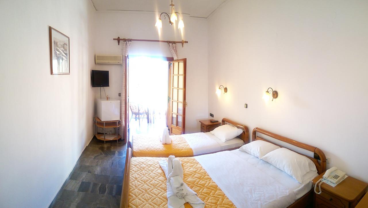 Regina Hotel Vasilátika Екстериор снимка